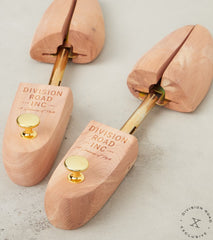 Division Road Shoe Tree - Aromatic Red Cedar