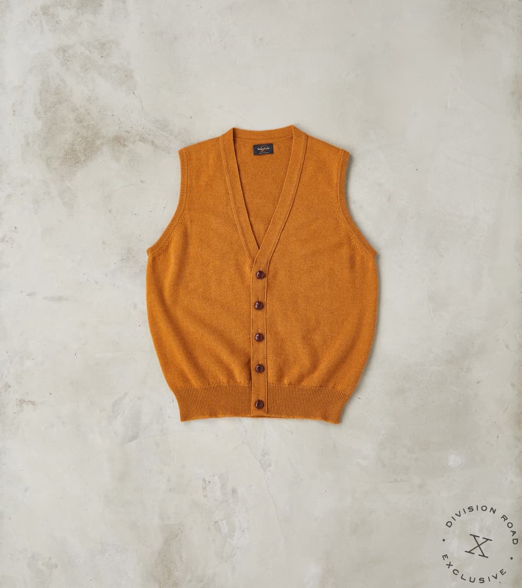 William Lockie x DR Oxford Camelhair Vest - Ochre – Division Road