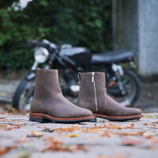 Stone Waxed Kudu Side Zip Boot