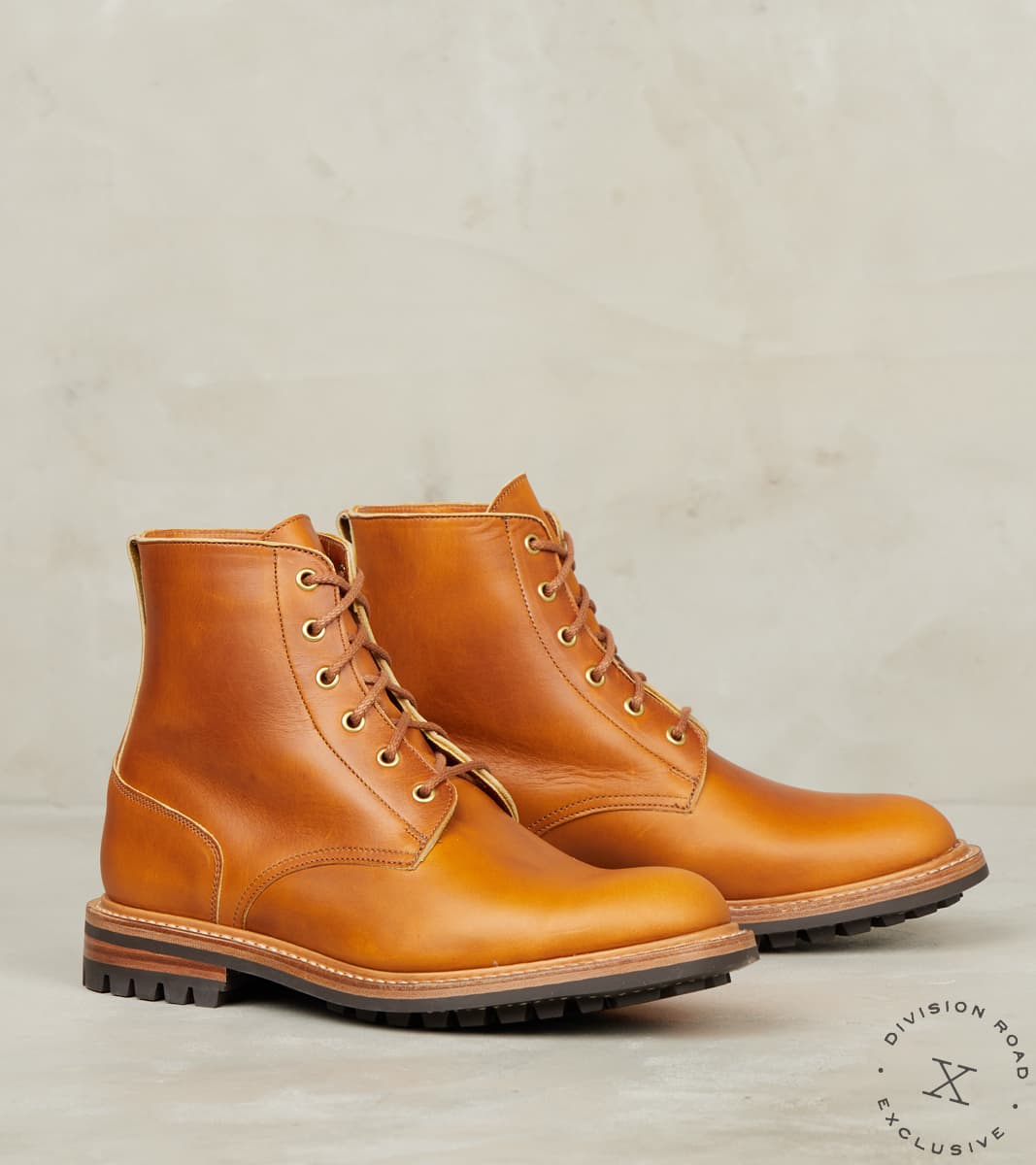 Tricker's x Division Road Low Leg Logger - 4497 - Commando - Horween English Tan …