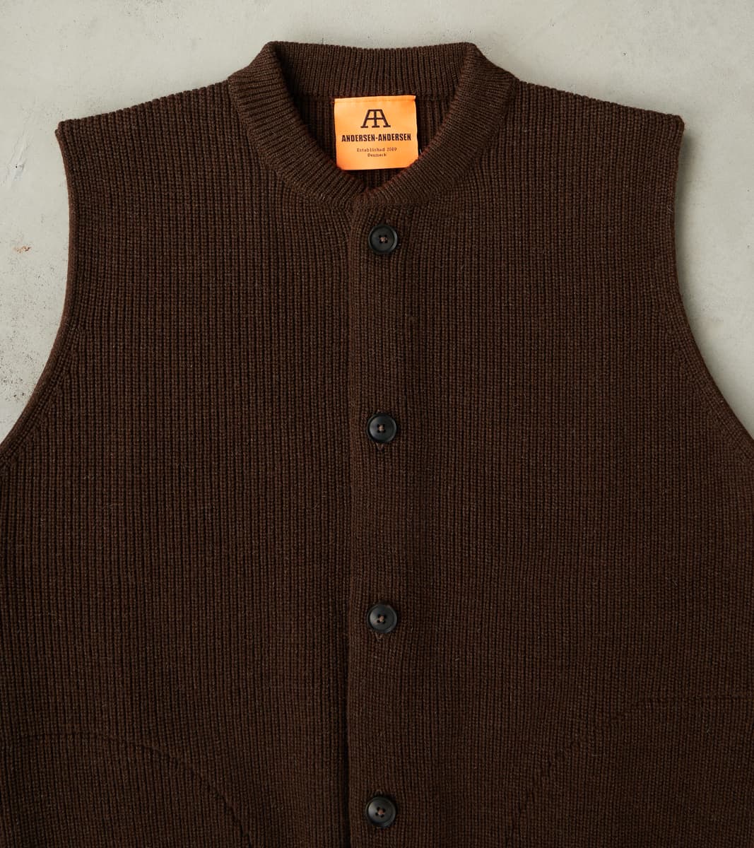 Skipper Vest - Natural Brown