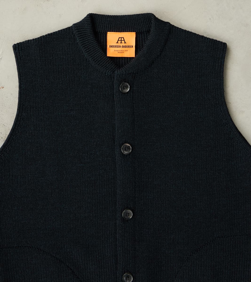 Skipper Vest - Dark Indigo