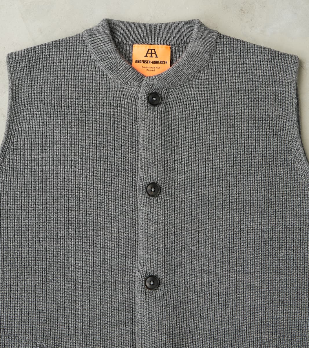 Skipper Vest - Grey