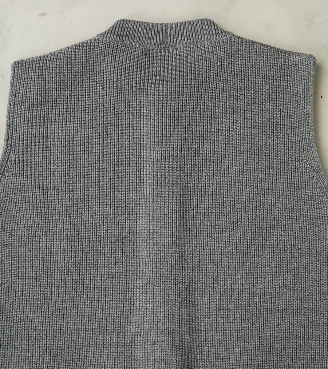 Skipper Vest - Grey