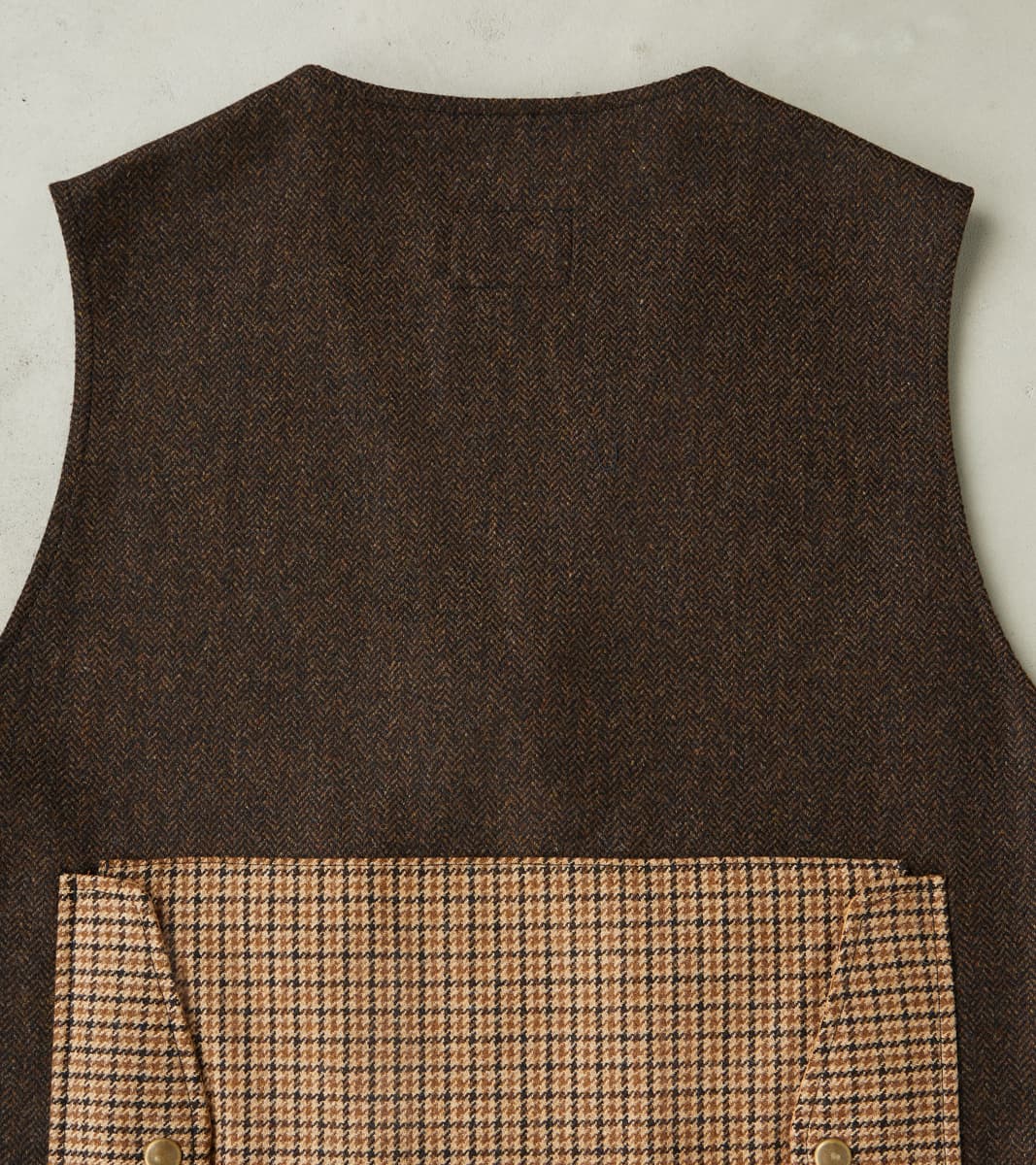 Dehen 1920 x DR Cargo Vest - Moon Chocolate Herringbone & Fox