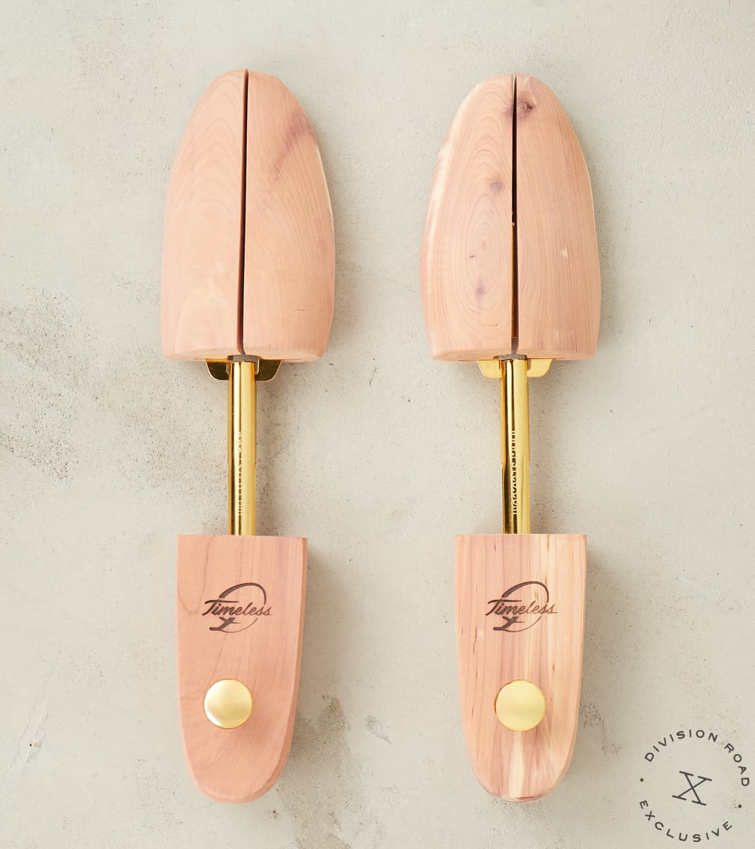 Division Road Timeless Shoe Tree - Aromatic Red Cedar