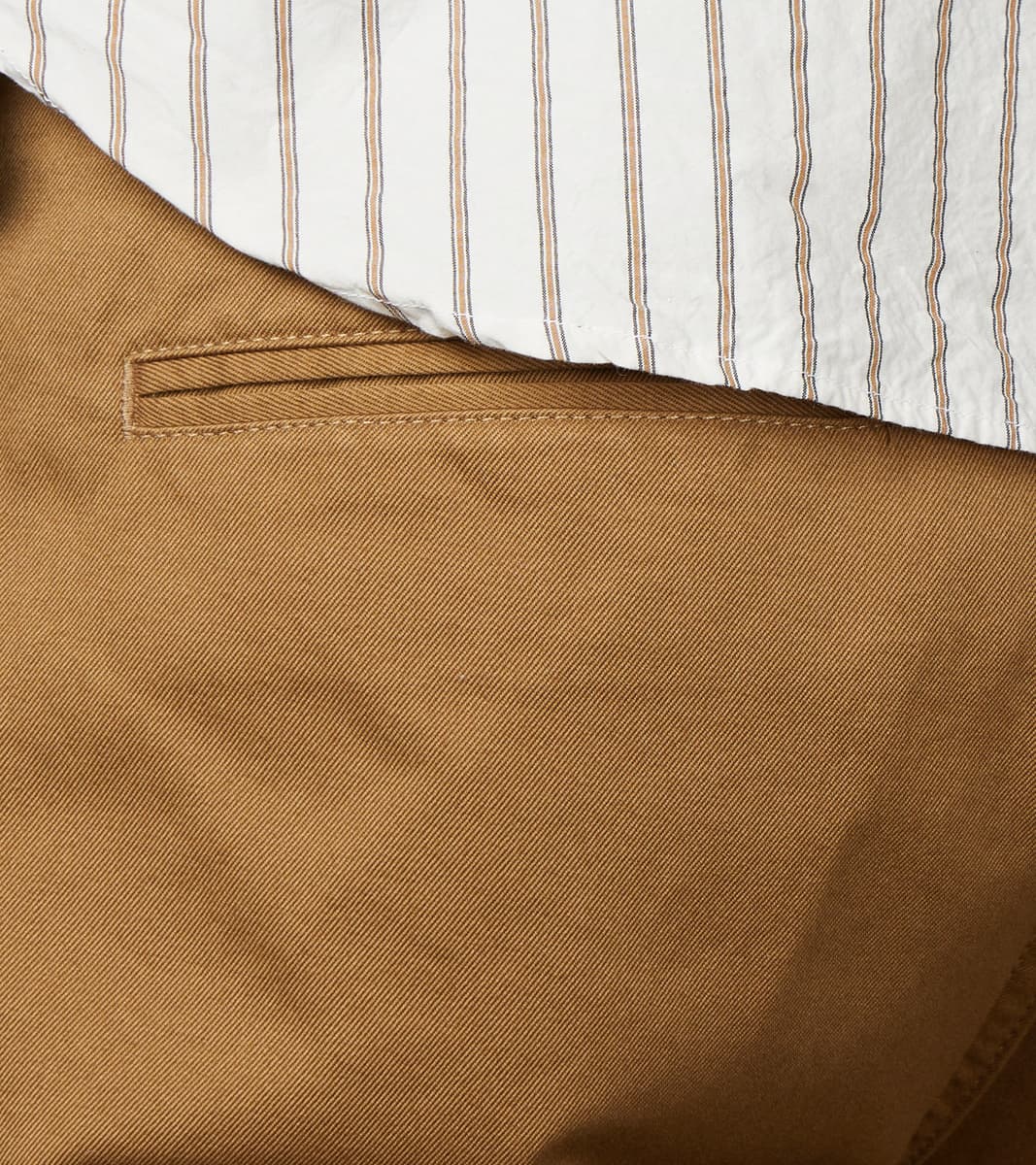 Axel 121 Chino Pant - Classic Tapered - Beige Twill