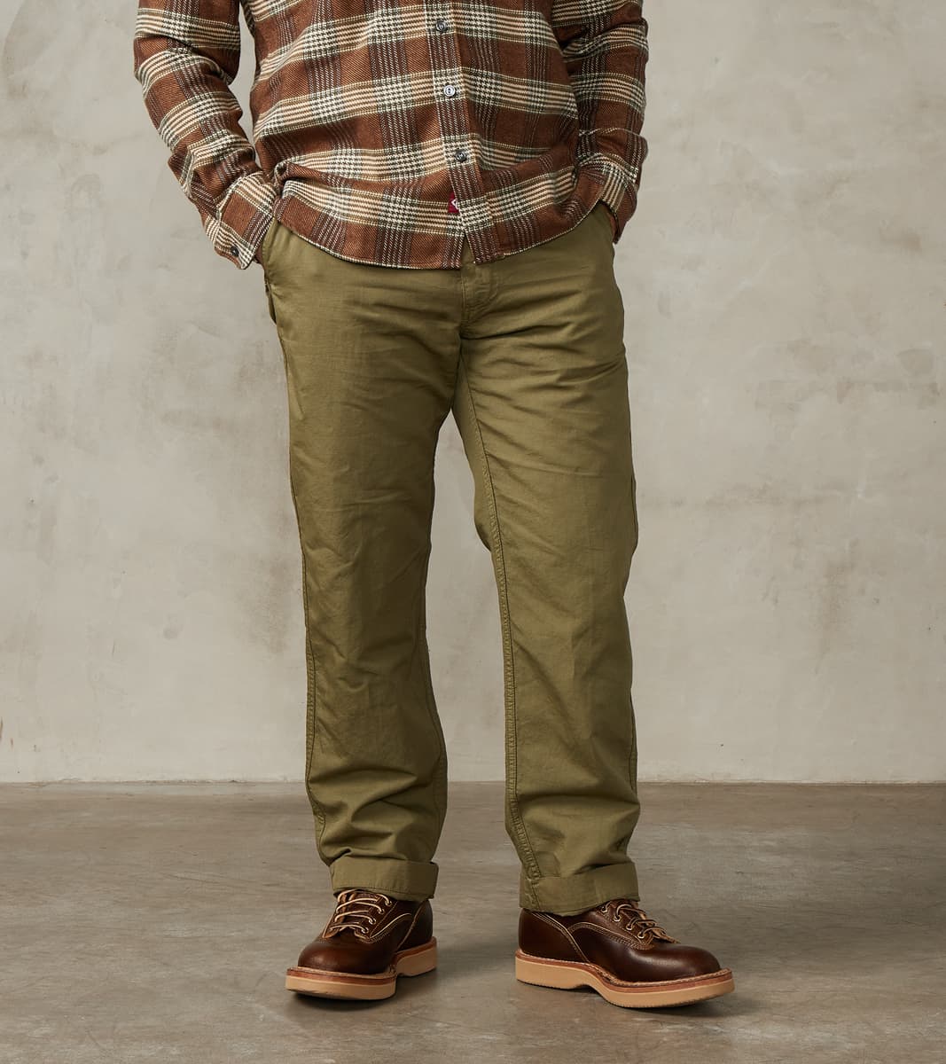 East Harbour Surplus Axel 071 Chino Pant - Classic Tapered