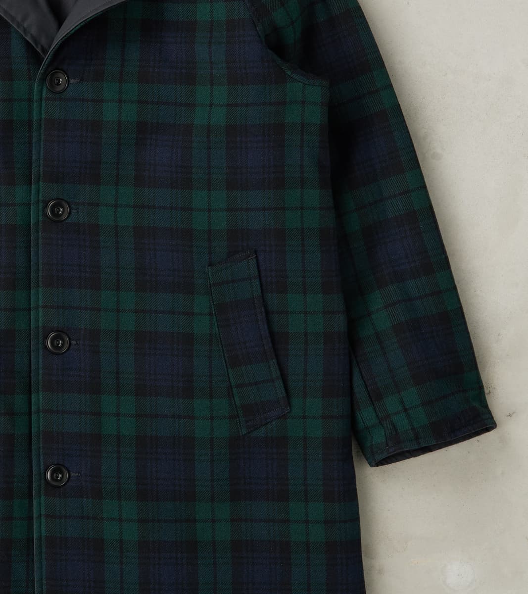 Murray 670 Reversible Raglan Trench Coat - Black Waterproof Canvas & Blackwatch Woolen