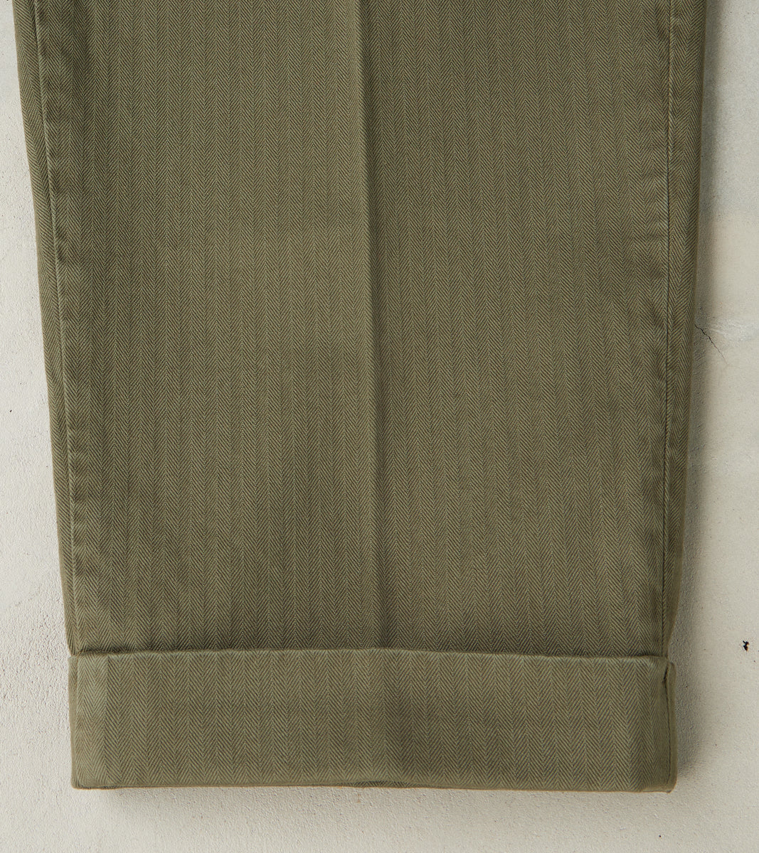 Seattle Pleated Trouser - Green Herringbone Twill