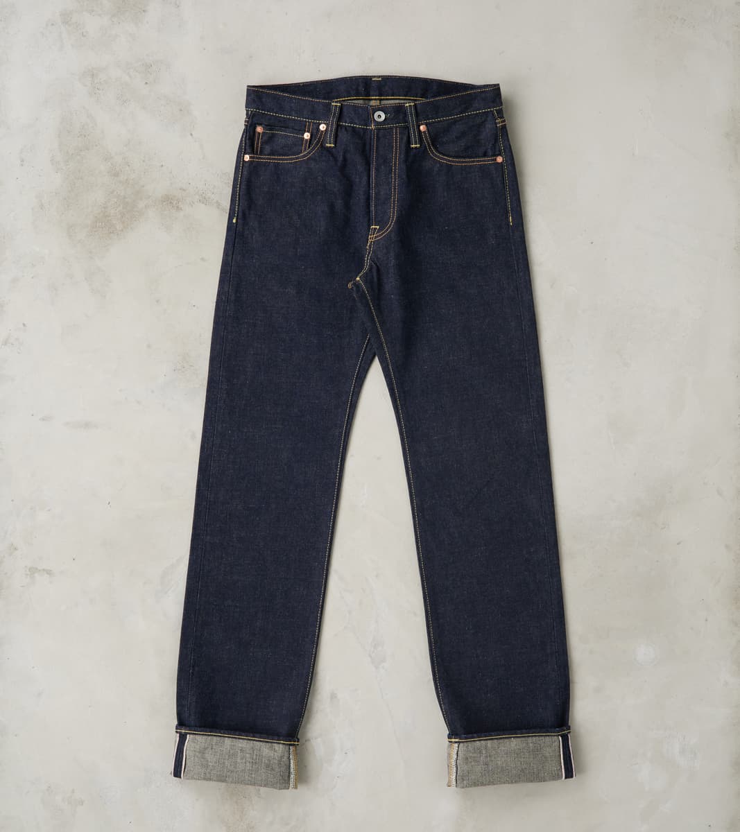 Iron Heart 634S-18 - Straight - 18oz Vintage Selvedge Indigo