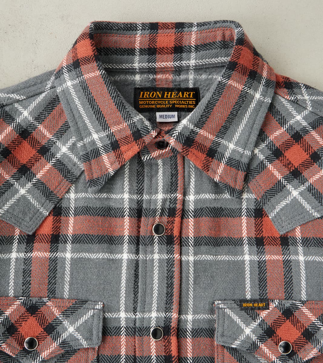 369-GRY - Western - 12oz Slubby Heavy Flannel Herringbone Check Grey