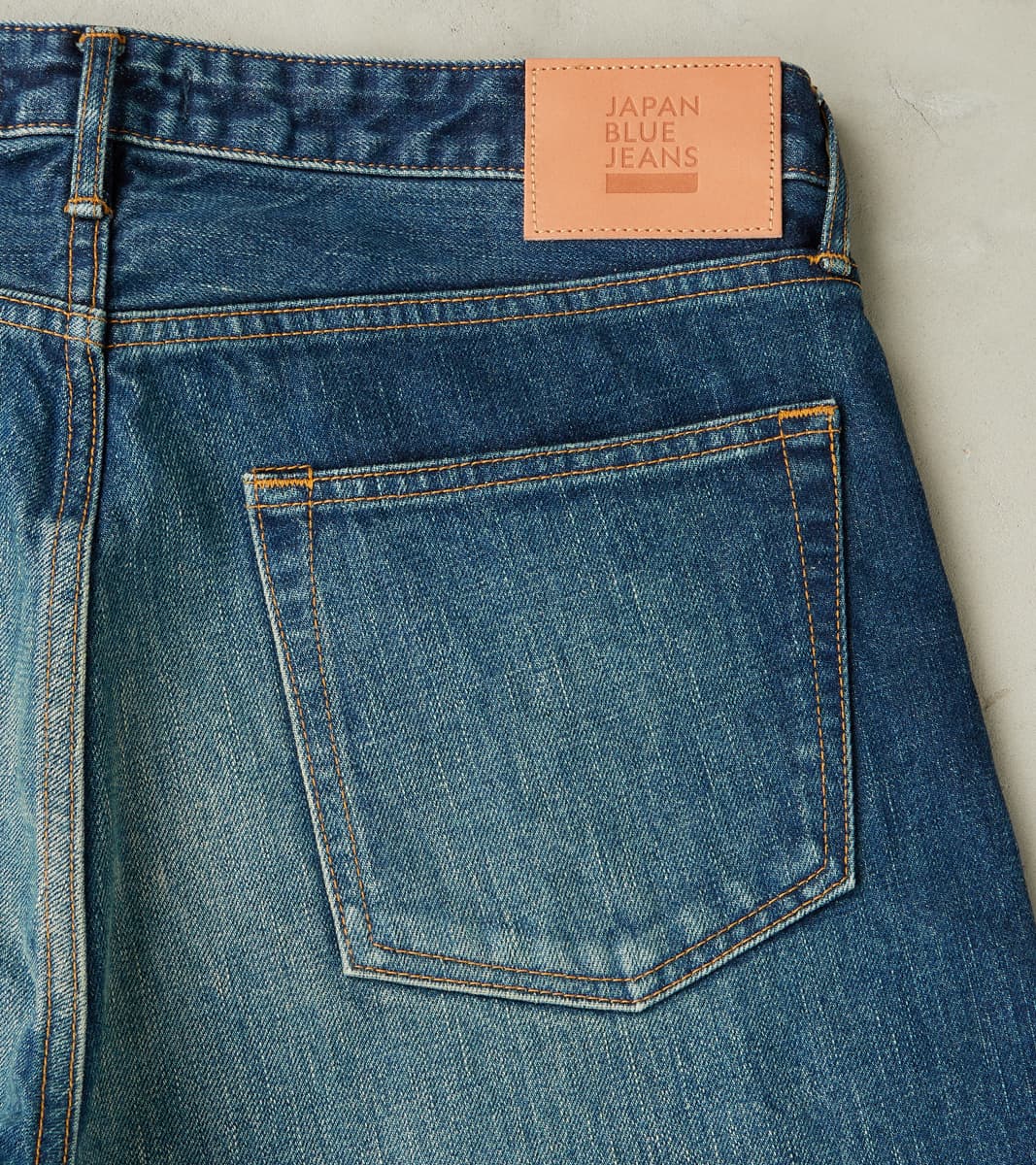 J401-D01 Circle Series - Classic Straight - 14.8oz US Cotton Aging Wash