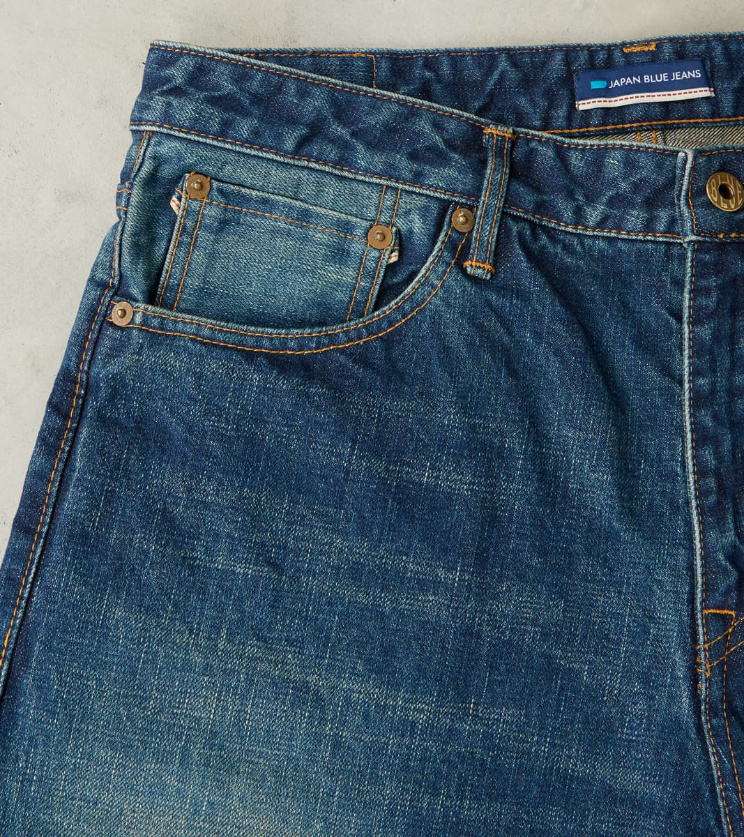 J401-D01 Circle Series - Classic Straight - 14.8oz US Cotton Aging Wash