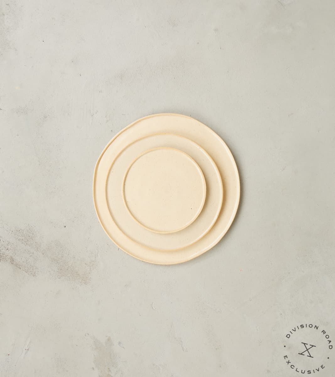 The Fields Artisan Hand Thrown Stoneware Plates - Sandstone