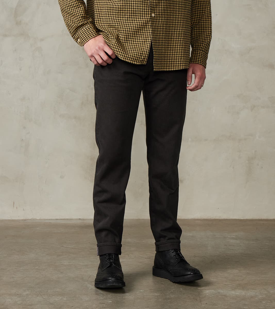 Momotaro Jeans MMJZ6300 - #200 Tapered - Bamboo Charcoal Dyed Selvedge…