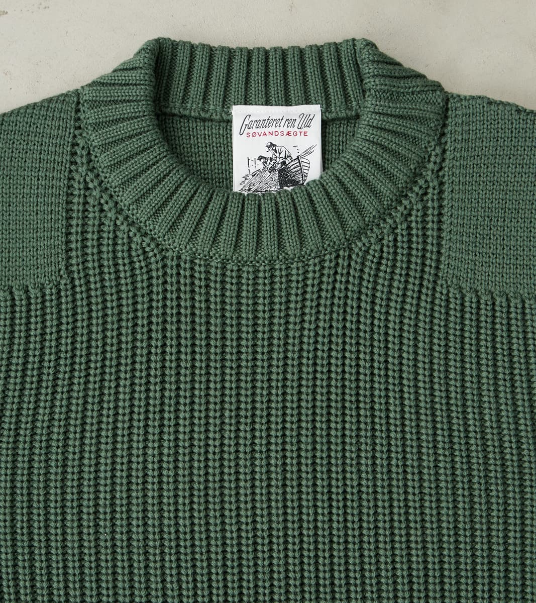 S.N.S. Herning Robust Rank-III Crewneck - Copper Green – Division