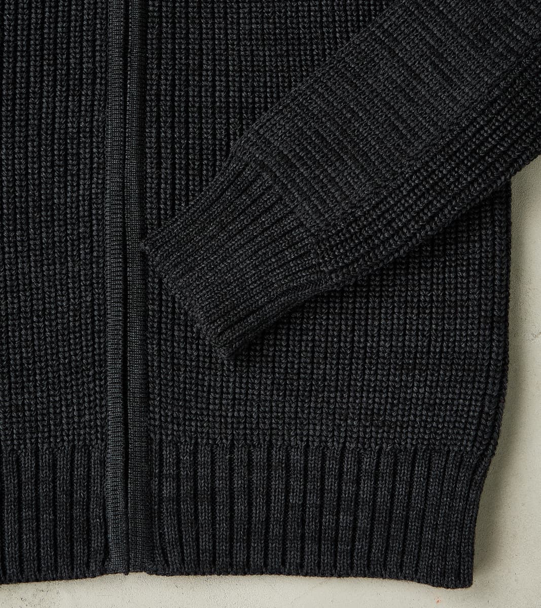 Robust Full Zip - Magnetite Black