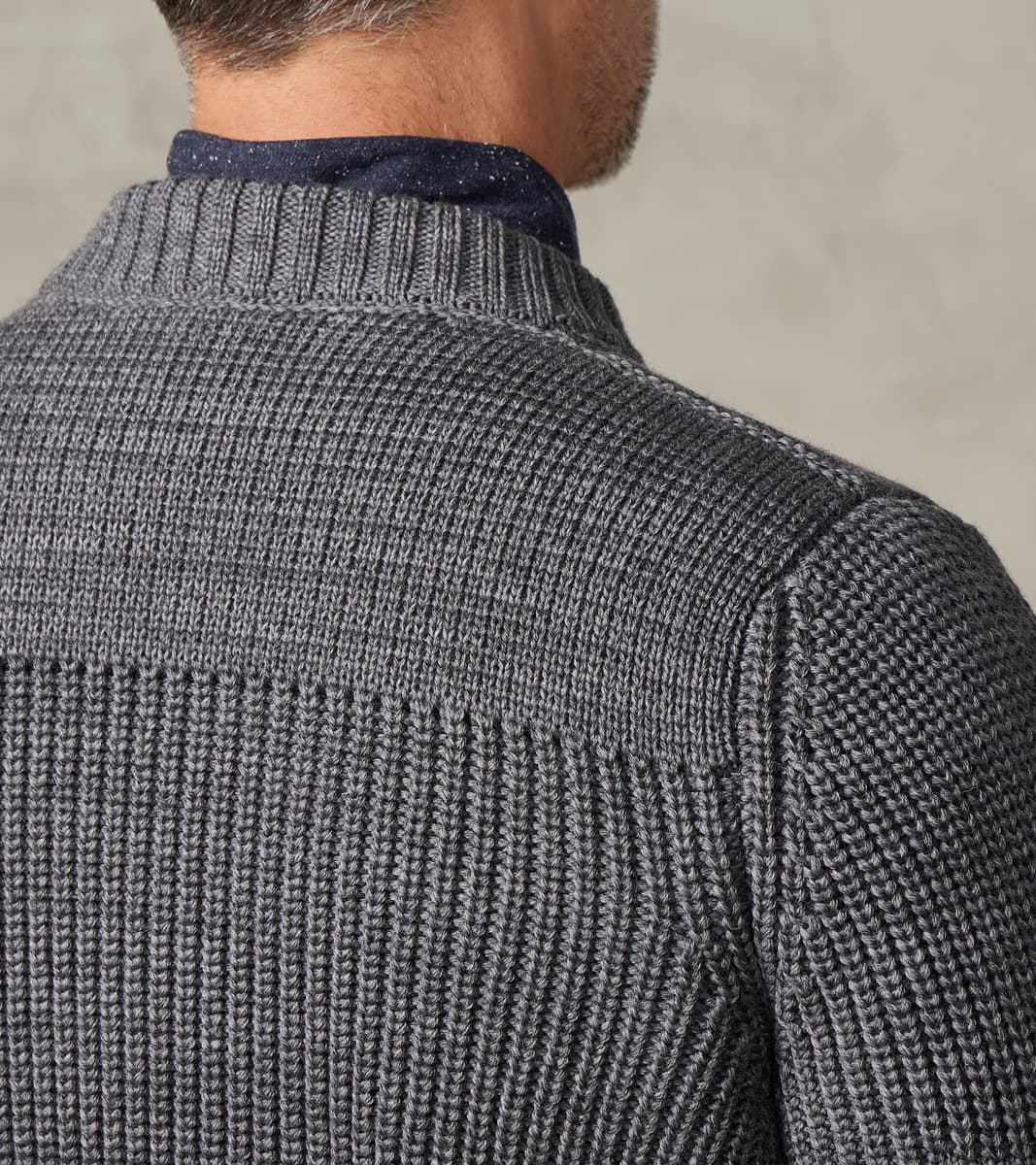 Robust Crewneck - Strata Grey
