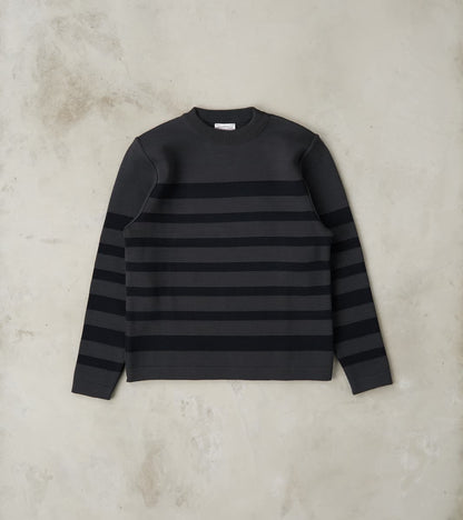 S.N.S. Herning Given III Crewneck - Molten Grey & Navy Blue