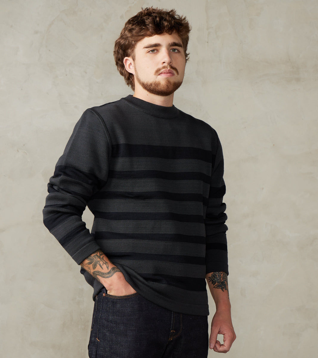 S.N.S. Herning Given III Crewneck - Molten Grey & Navy Blue