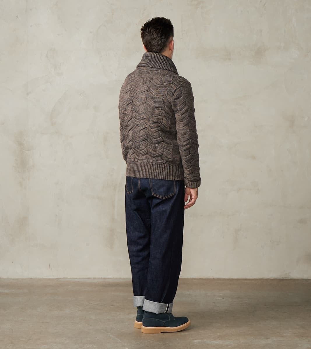 Epigon-III Cardigan - Terra Brown