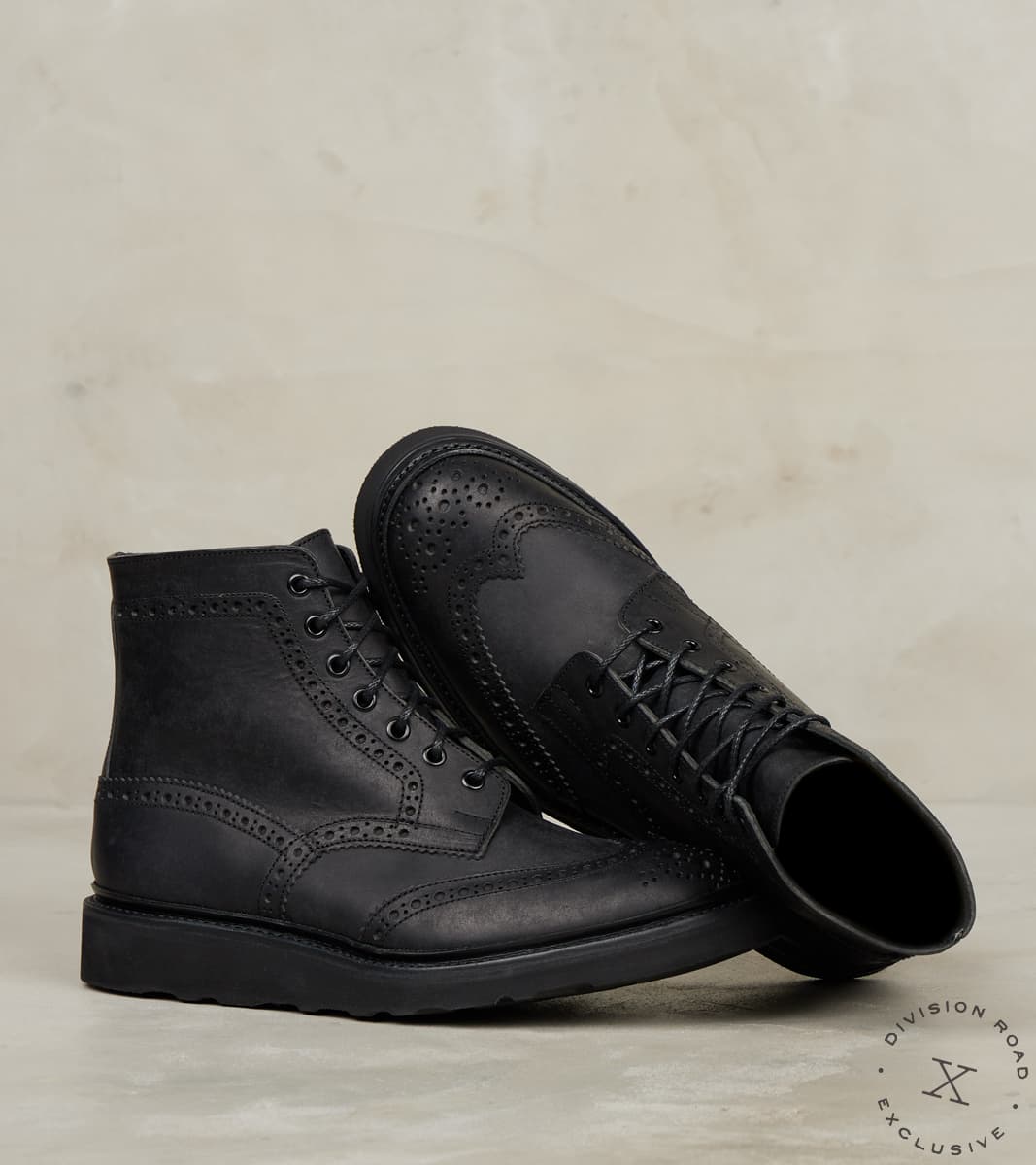 Tricker's x DR Stow Boot - 4497 - Vibram Morflex - Badalassi Nero