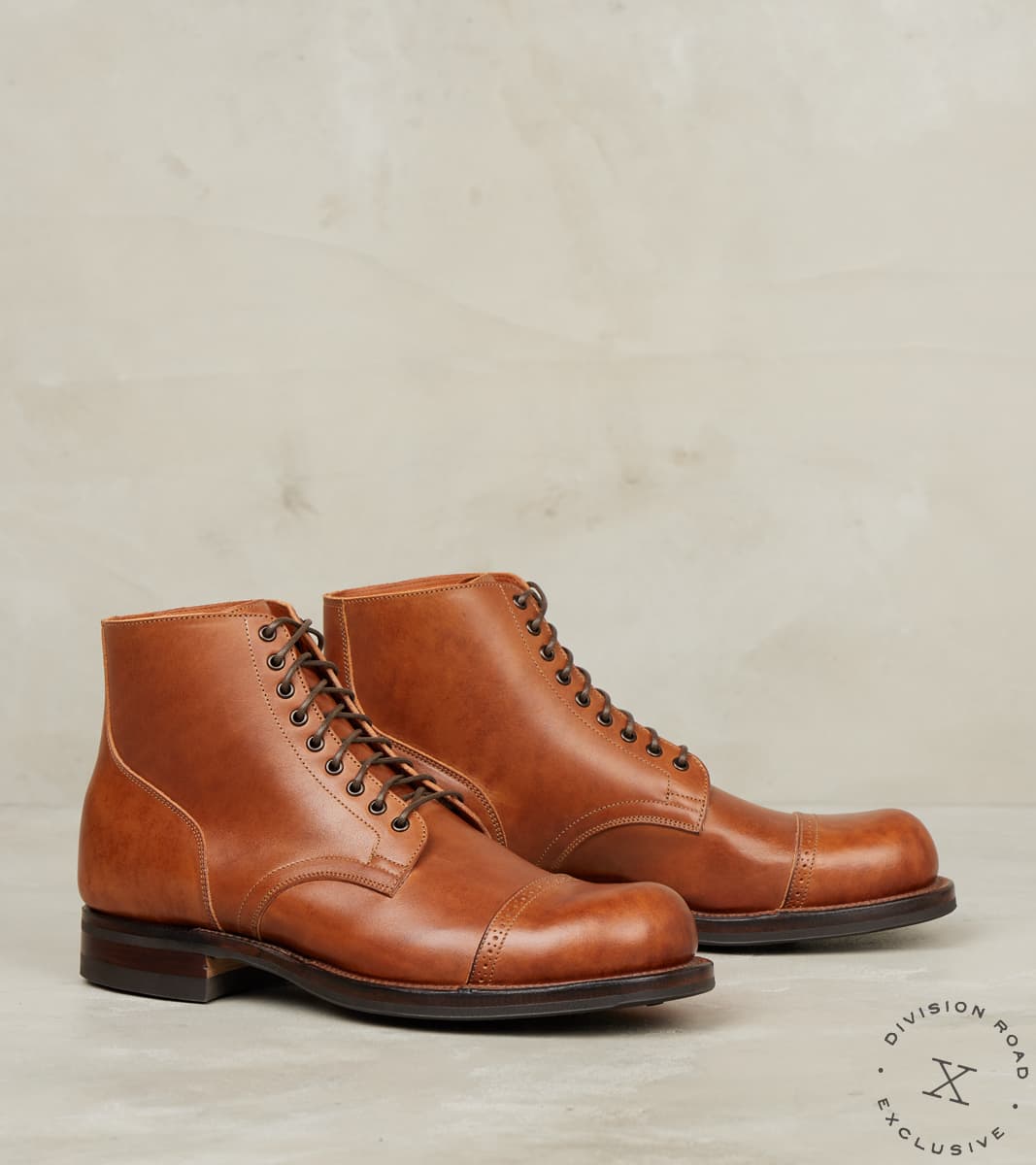 Viberg x Division Road Service Boot - 2040 - Dainite - Conceria Antique Oiled Vac…