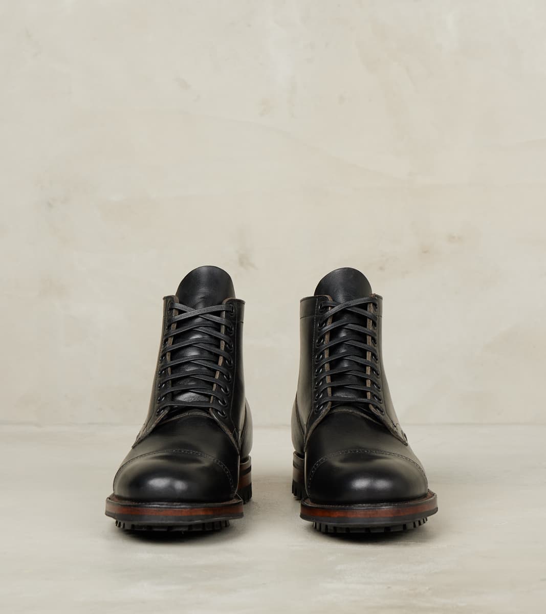 Service Boot - 2030 - Commando - Horween Black Wooly CXL