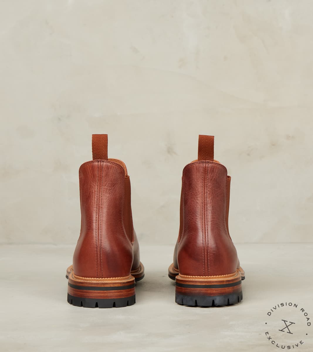 Chelsea Boot - 2030 - Commando - CF Stead Chestnut Phoenix