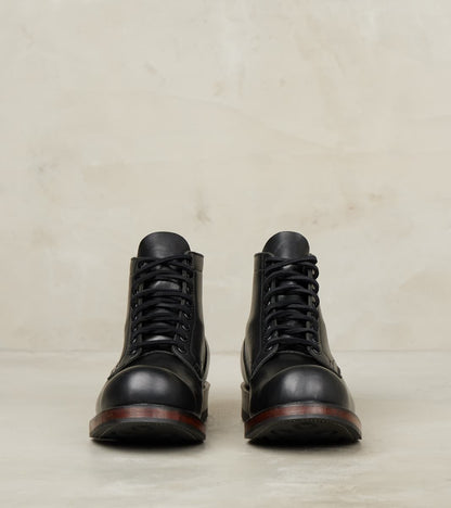 Service Boot - 310 - Split Dainite - Horween Black Wooly CXL