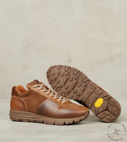 Sneaker - 1003 - Fuga - CF Stead Camel Oiled Calf & Bison Calf Suede