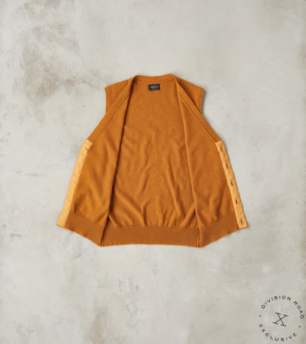 William Lockie x DR Oxford Camelhair Vest - Ochre – Division Road