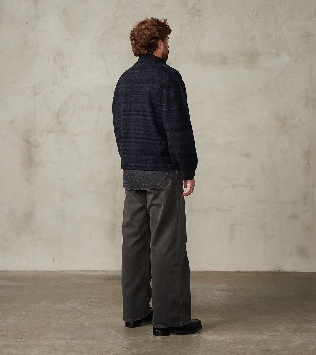 Gradation Trace of Repair High Neck Cardigan - Navy Black