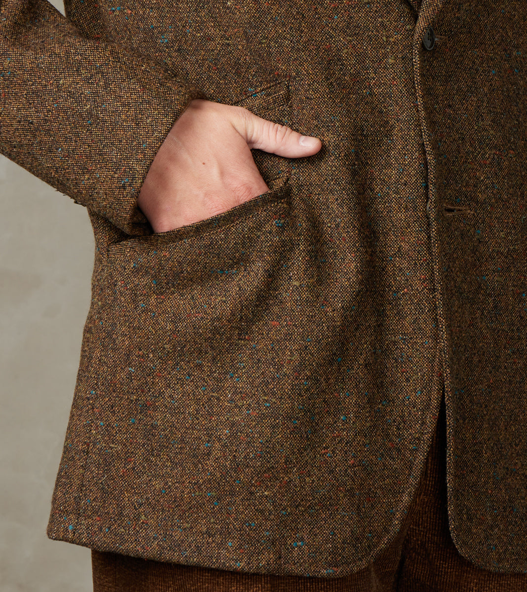 Single Breasted 2-Button Jacket - Neps Virgin Wool Tweed Cloth - Khaki