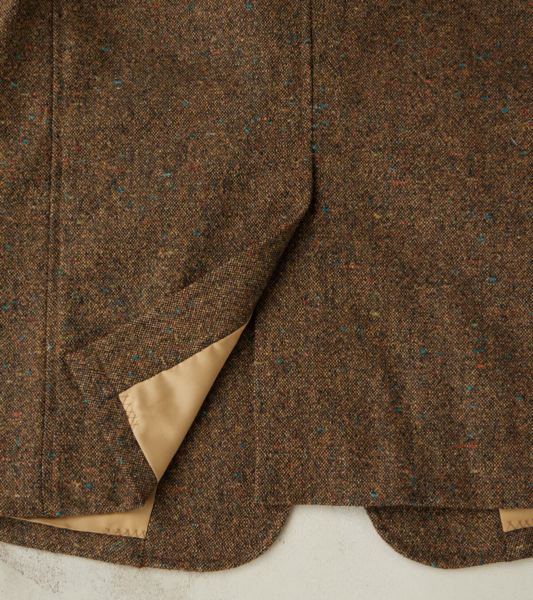 Single Breasted 2-Button Jacket - Neps Virgin Wool Tweed Cloth - Khaki