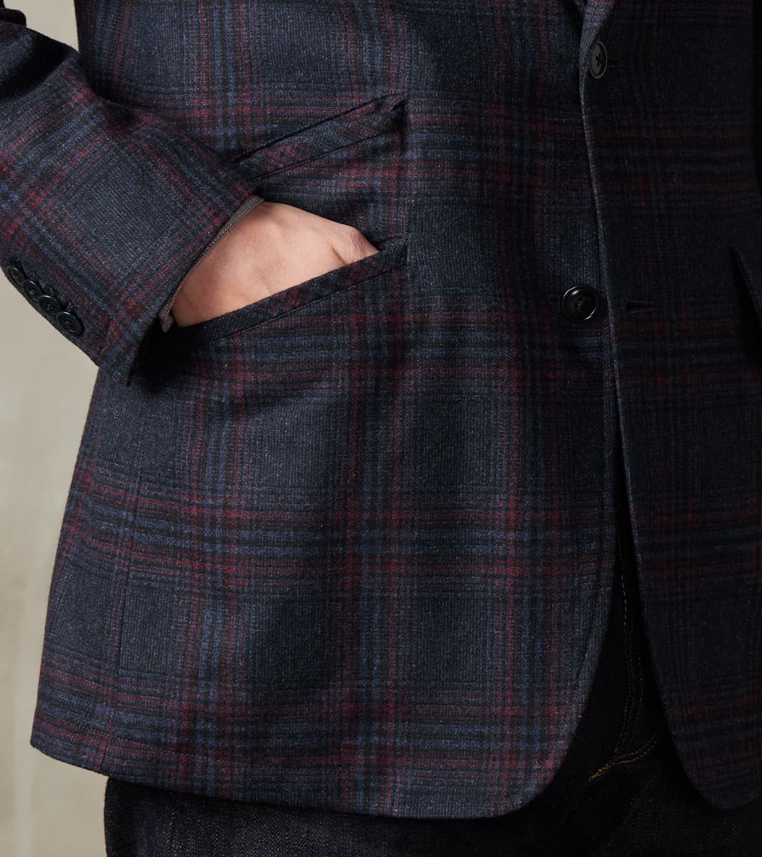 Single Breasted 2-Button Jacket - Glen Plaid Wool Blend Cloth - Navy