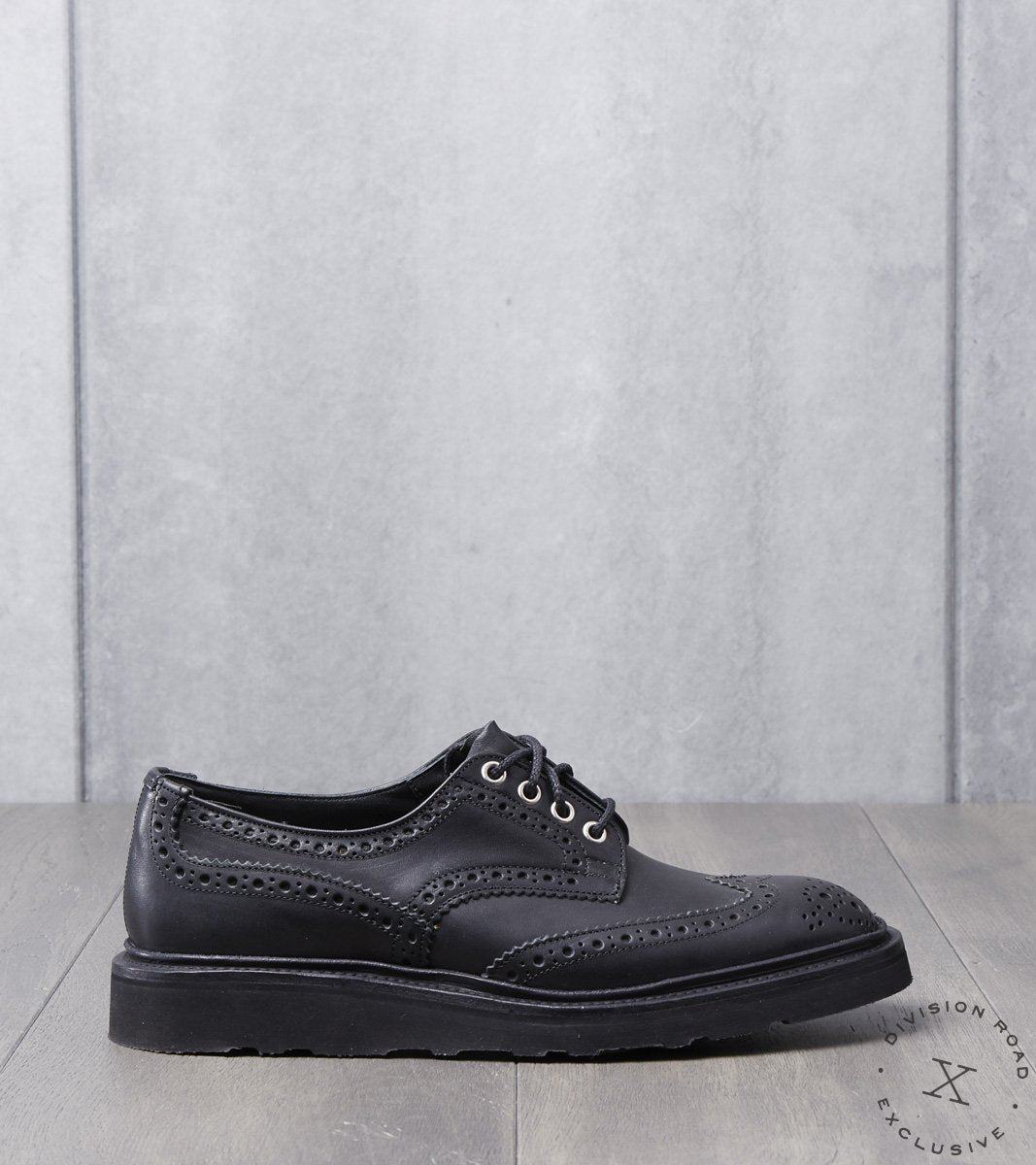 Bourton Brogue Derby - 2298 - Christy - Horween Black CXL