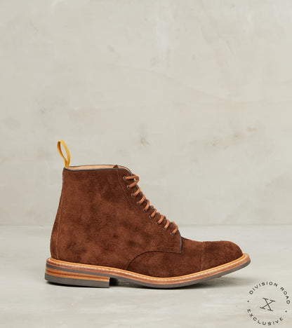 Division Road Brett Derby Boot - 4497 - Dainite - CF Stead Polo Brown Oiled Desert Oasis Suede