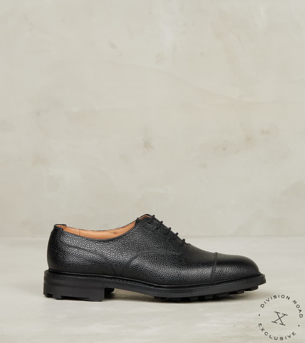 Exeter - 375 - Ridgeway - Black Scotch Grain Calf