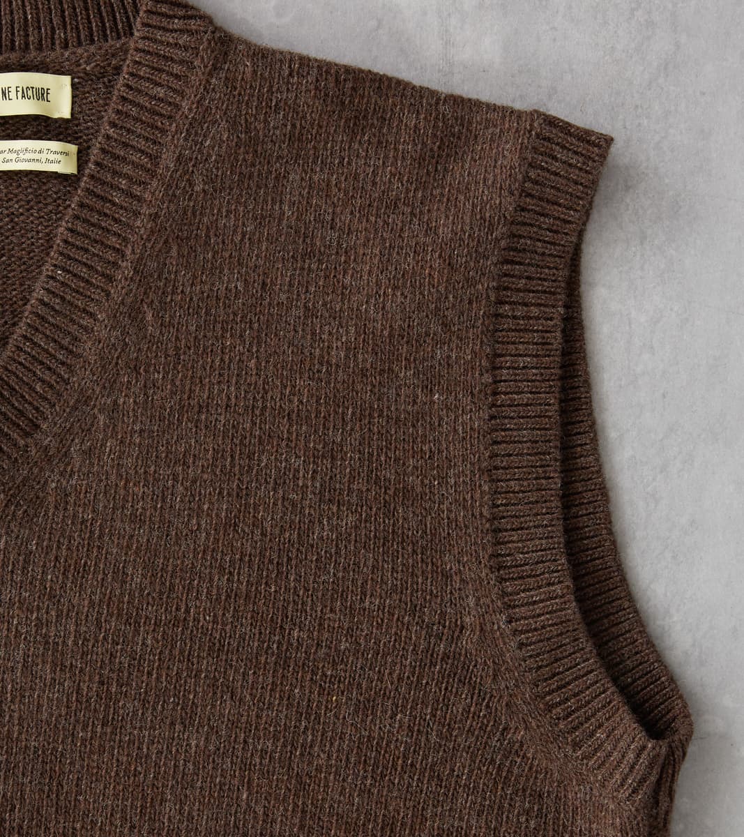 De Bonne Facture French Merino Wool Knit Vest - Undyed Brown