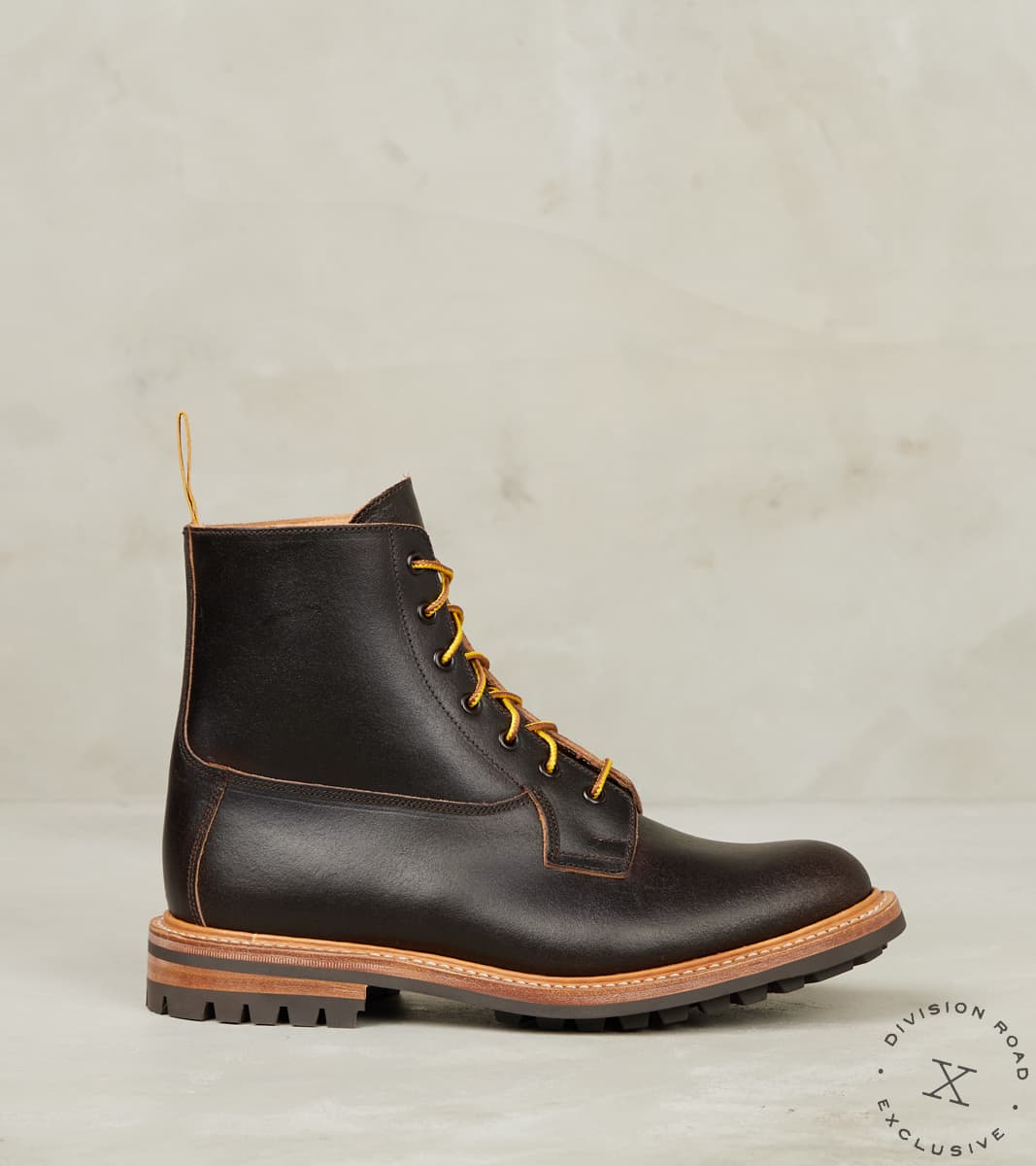 Burford Boot - 4497 - Commando - Horween Java Waxed Flesh